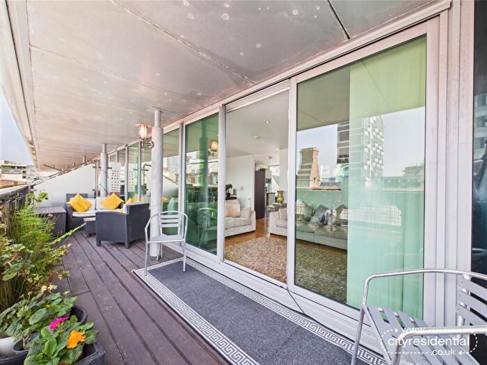 2 Bedroom Duplex For Sale In The Albany, Old Hall Street, Liverpool, L3