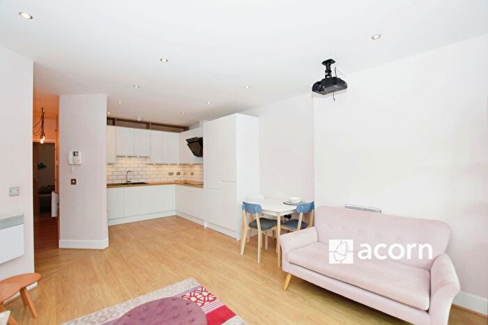2 Bedroom Flat To Rent In Abbey Street, London, SE1
