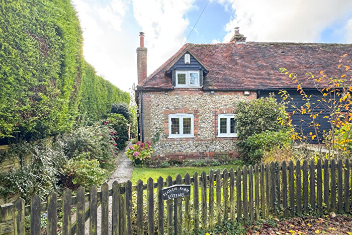 3 Bedroom Cottage For Sale In Princes Risborough, Buckinghamshire, HP27