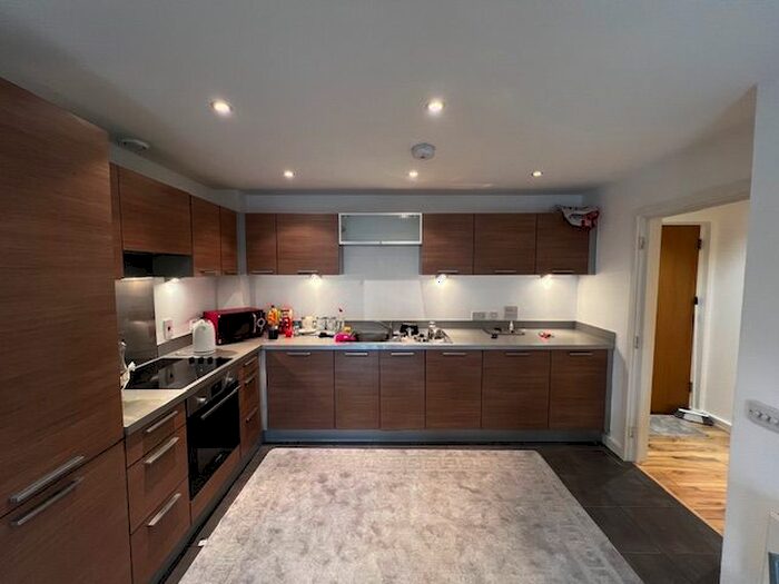 2 Bedroom Flat To Rent In Lapis Close, London, NW10