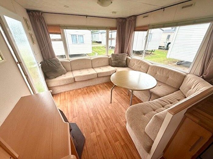 3 Bedroom Park Home For Sale In Dovercourt Haven Caravan Park, Low Road, Harwich, CO12