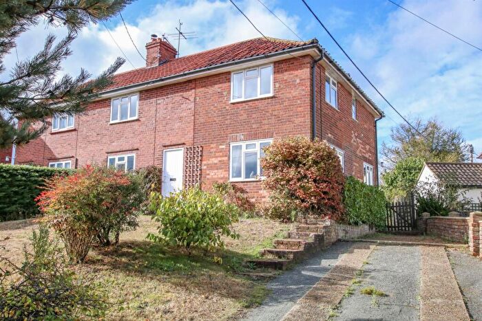 4 Bedroom Semi-Detached House For Sale In Westleton, Suffolk, IP17