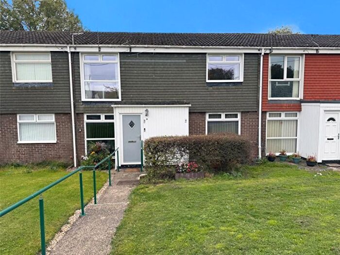 2 Bedroom Flat For Sale In Glenmeads, Nettlesworth, DH2
