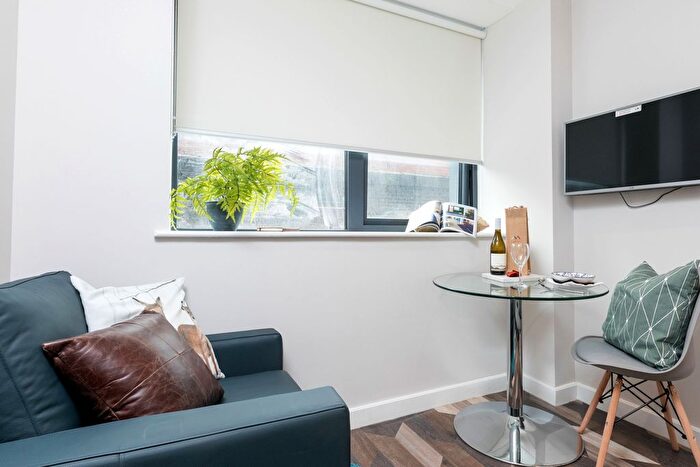 1 Bedroom Flat To Rent In Granby Row, Manchester, M1