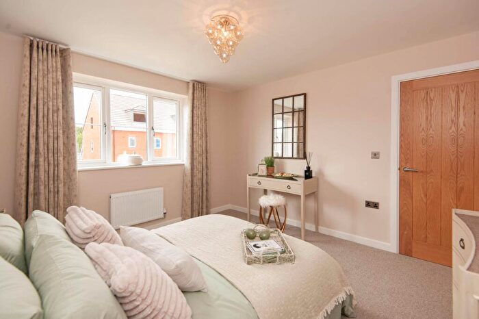 2 Bedroom Semi-Detached House For Sale In Keddleston, Oakham Grange Chesterfield, S44