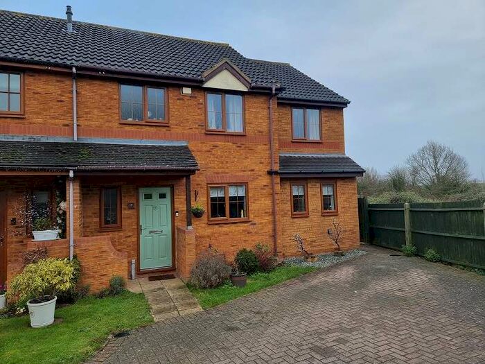 4 Bedroom Semi-Detached House To Rent In Lodge Close, Little Houghton, Northampton, Northamptonshire. NN7