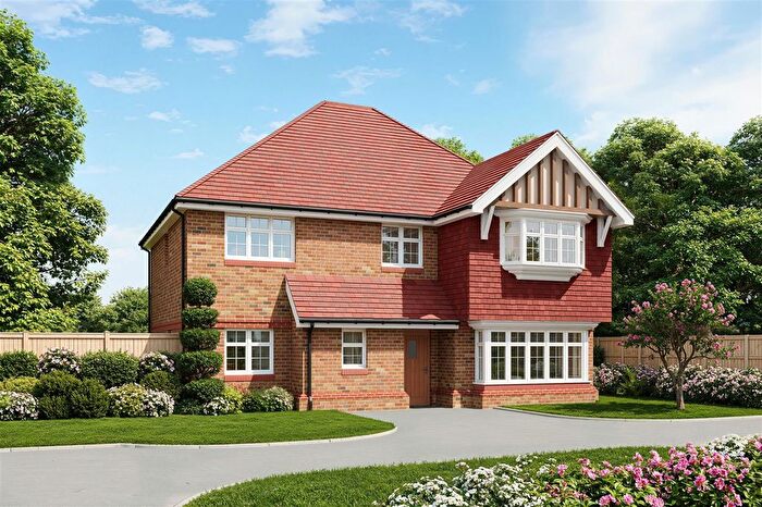 4 Bedroom Detached House For Sale In New Road, Egerton, TN27
