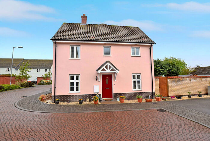 3 Bedroom End Of Terrace House To Rent In Chalk Close, Thetford, IP24