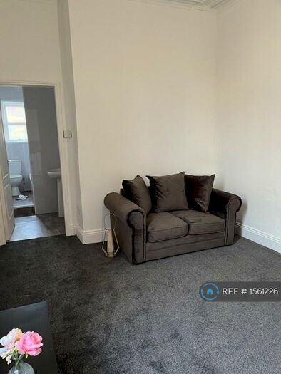1 Bedroom Flat To Rent In Argyle Square, Sunderland, SR2