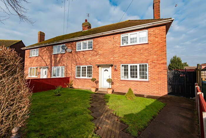 4 Bedroom Semi Detached House For Sale In Woad Farm Road, Boston, PE21