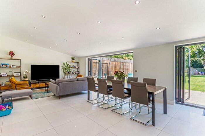 5 Bedroom Detached House For Sale In Butlers Court Road, Beaconsfield, Buckinghamshire, HP9