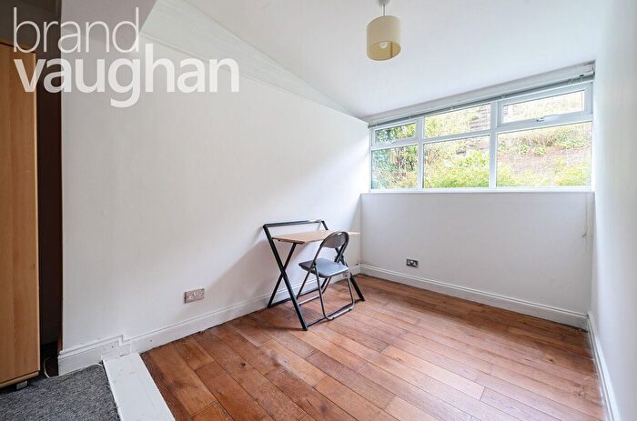 6 Bedroom Terraced House To Rent In Findon Road, Brighton, East Sussex, BN2