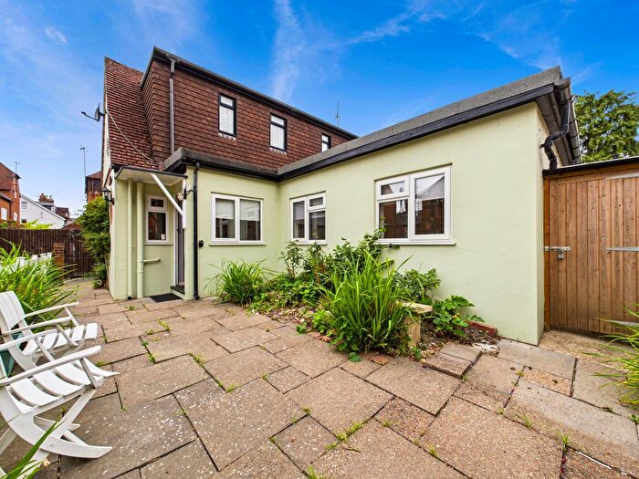 4 Bedroom Detached House For Sale In Station Road, Marlow, Buckinghamshire, SL7