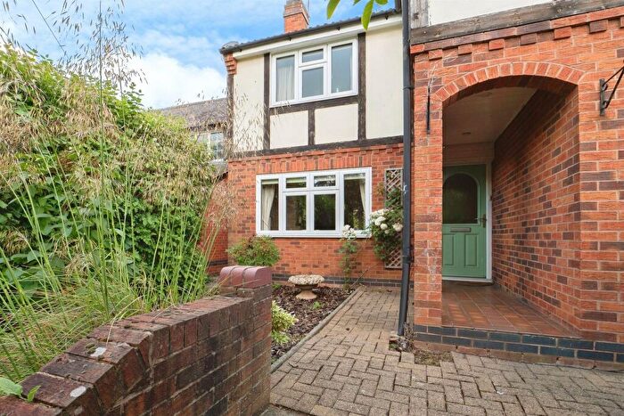 4 Bedroom Detached House For Sale In Forest Road, Loughborough, LE11
