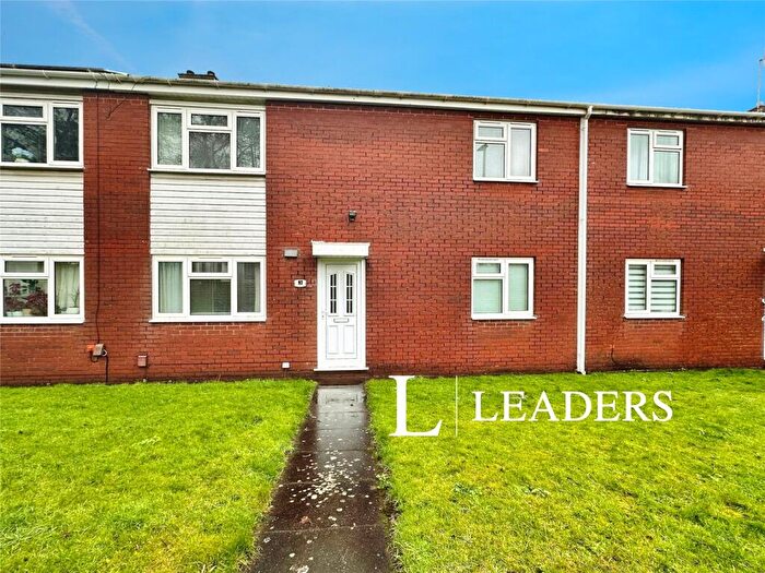 3 Bedroom House To Rent In Embleton Walk, Stoke-on-Trent, Staffordshire, ST6