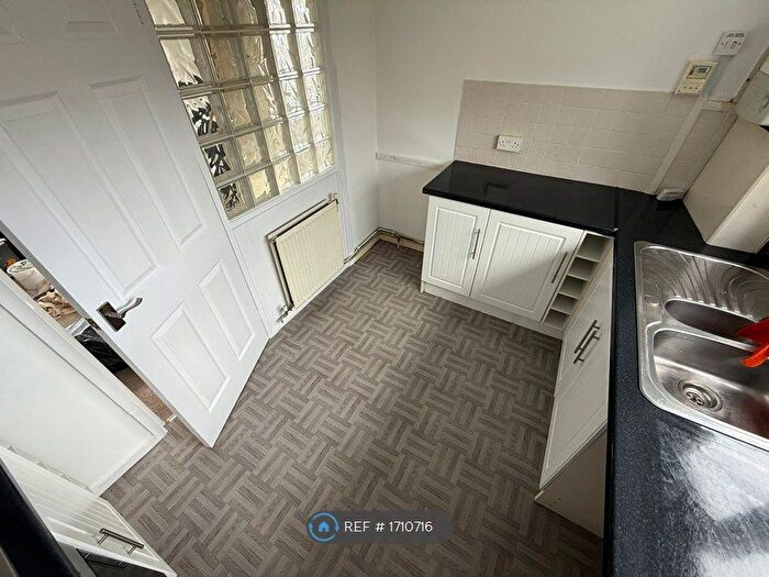 1 Bedroom Flat To Rent In Richmond Road, Sheffield, S13