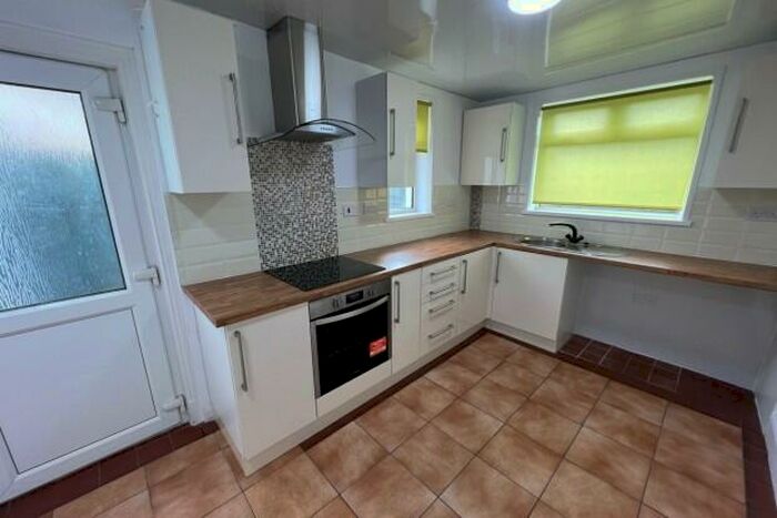 3 Bedroom Terraced House To Rent In Dol Y Felin Street Caerphilly, CF83