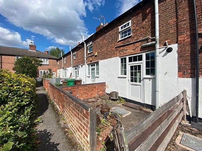 1 Bedroom Terraced House To Rent In Hooley Place, Nottingham, NG5