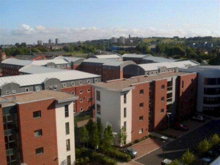 2 Bedroom Apartment To Rent In The Reach, Leeds Street, Liverpool - Centre Apartment, Viewings Come Recommended!!!, L3