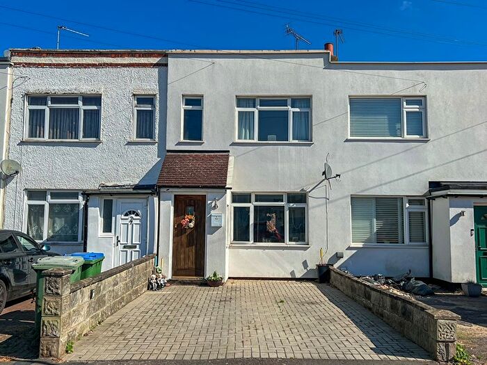 2 Bedroom Terraced House For Sale In First Avenue, West Molesey, KT8