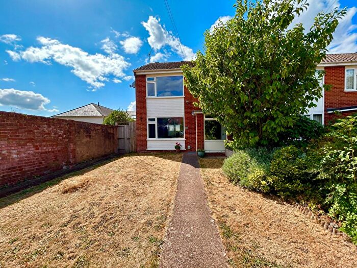 3 Bedroom End Of Terrace House For Sale In Manor Park, Clyst St Mary, Exeter, EX5