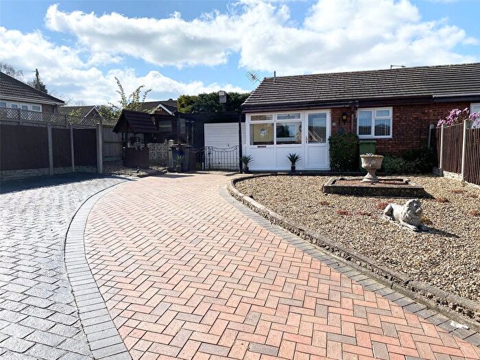1 Bedroom Bungalow For Sale In Near Vallens, Hadley, Telford, Shropshire, TF1