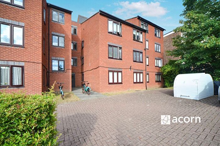 1 Bedroom Flat To Rent In Burnt Ash Hill, London, SE12