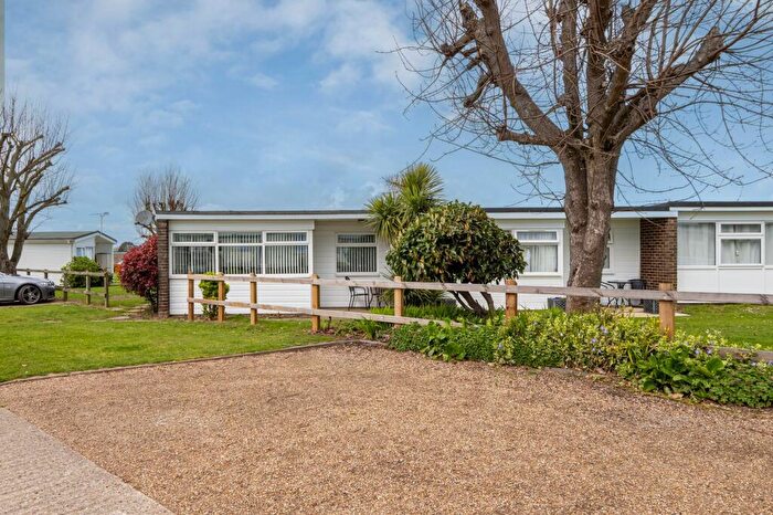 1 Bedroom Chalet For Sale In Newport Road, Hemsby, NR29