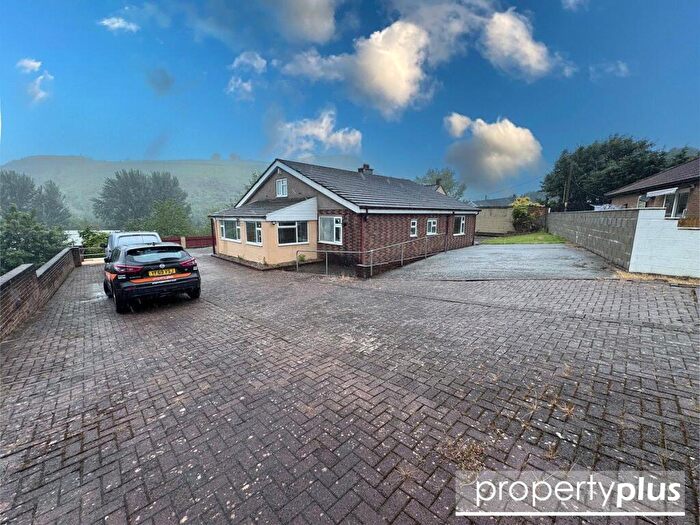 3 Bedroom Bungalow For Sale In Chapel Street, Porth, Rhondda Cynon Taff, CF39