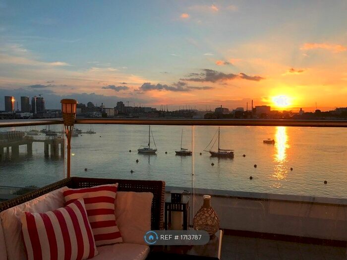 2 Bedroom Flat To Rent In Barge Walk, London, SE10