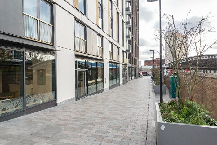 2 Bedroom Apartment To Rent In Station Road, London, SE13