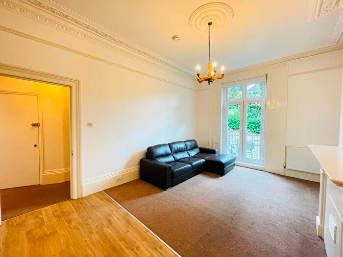 2 Bedroom Flat To Rent In Archway Road, London, N6