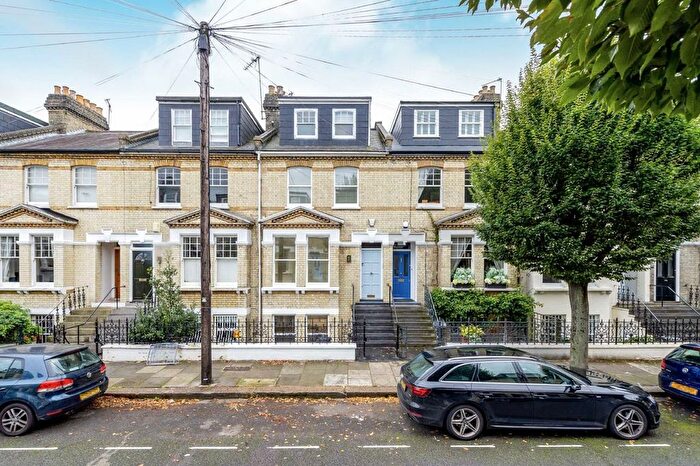 4 Bedroom Property To Rent In Chesson Road, West Kensington, W14