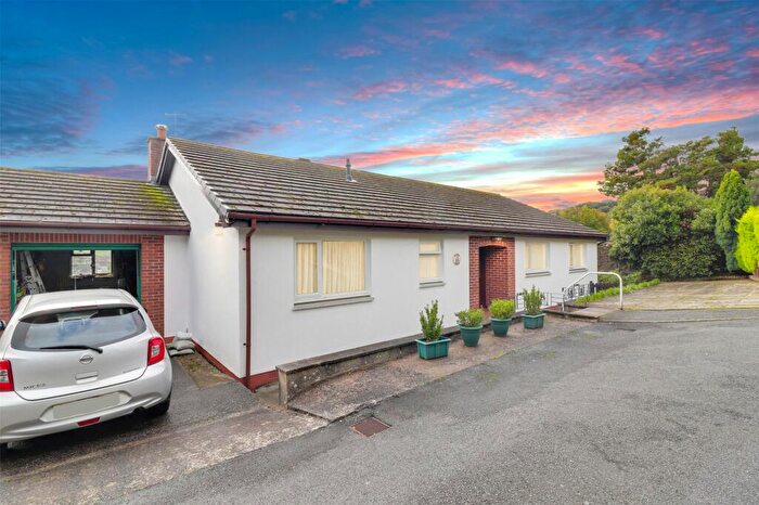 3 Bedroom Detached Bungalow For Sale In Mill Street, Torrington, Devon, EX38