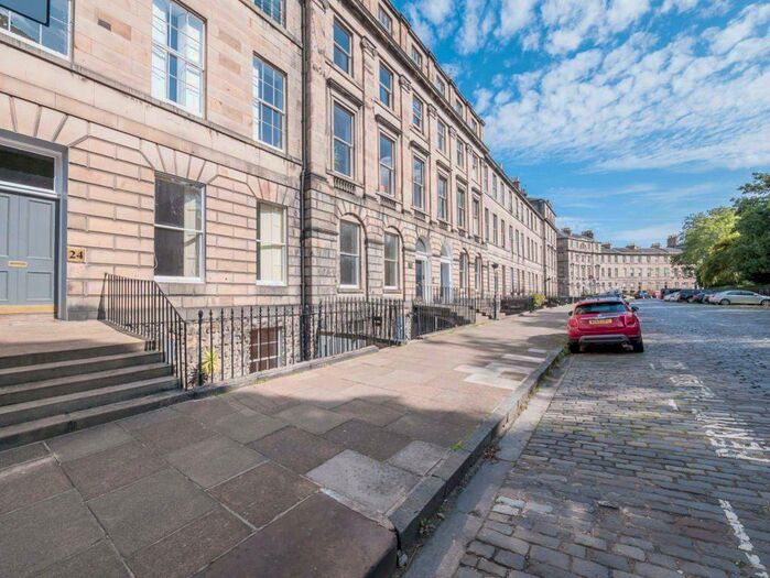 5 Bedroom Flat To Rent In Drummond Place, New Town, EH3