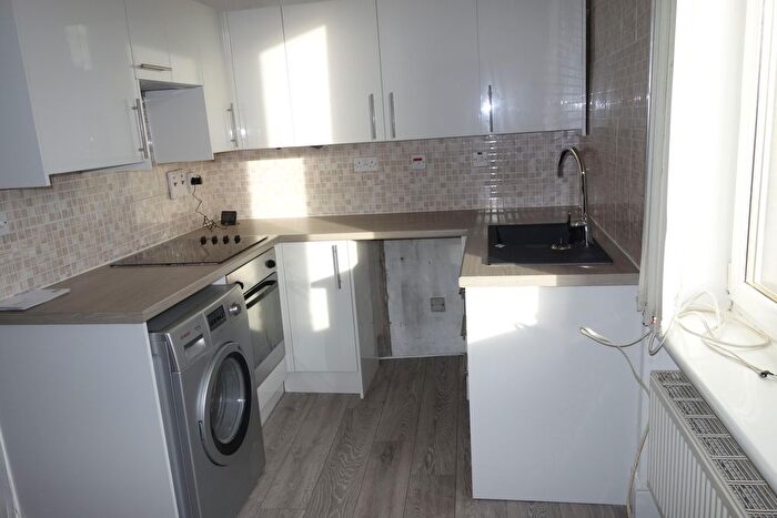 Studio To Rent In Flat, Quarry Court, Quarry Street, Hamilton, ML3