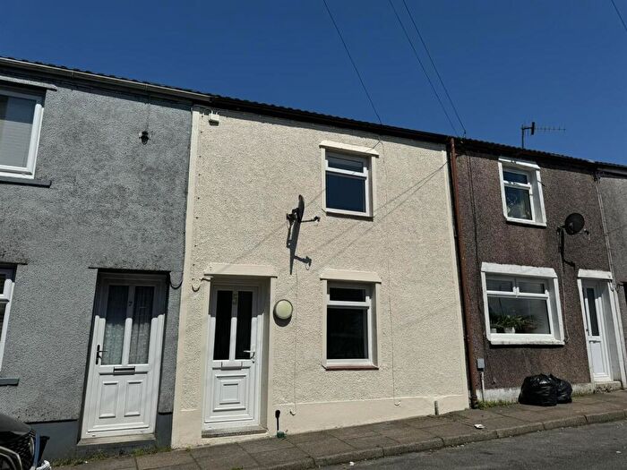 2 Bedroom House To Rent In King Street, Tredegar, NP22
