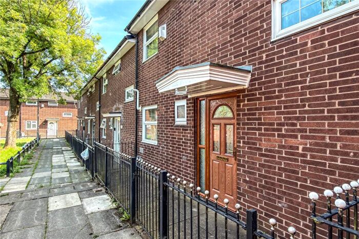 3 Bedroom Terraced House For Sale In Linslade Walk, Manchester, Greater Manchester, M9