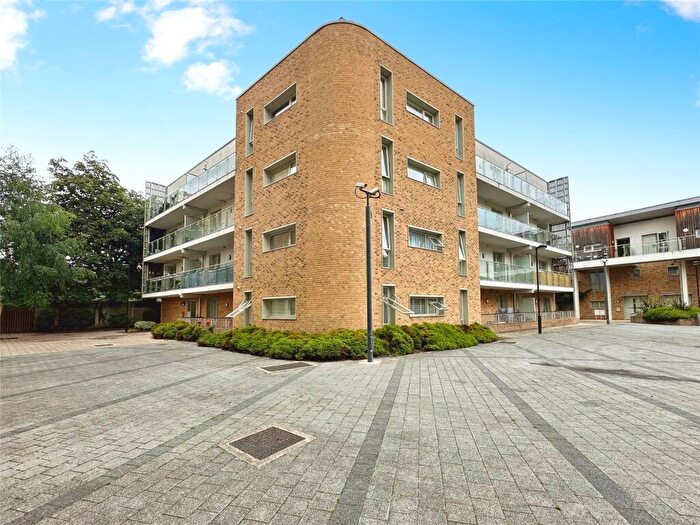 1 Bedroom Apartment For Sale In Kidwells Close, Maidenhead, Berkshire, SL6