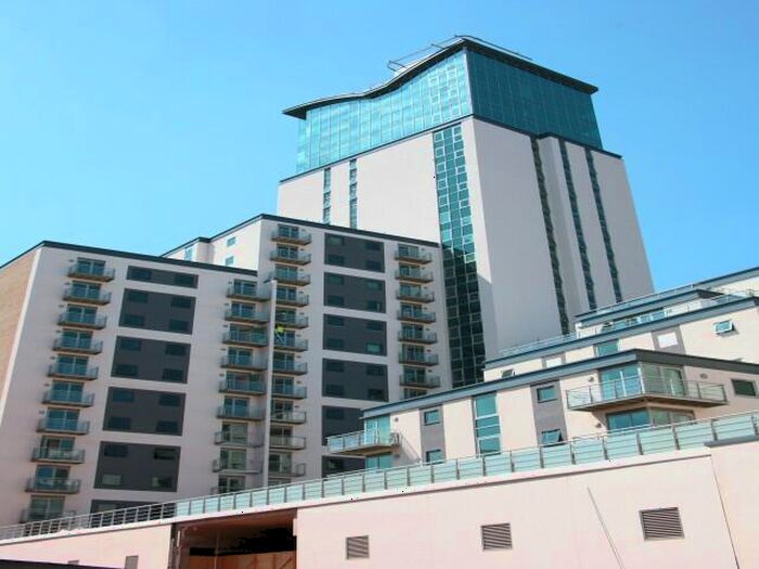 2 Bedroom Apartment To Rent In Orion, B5