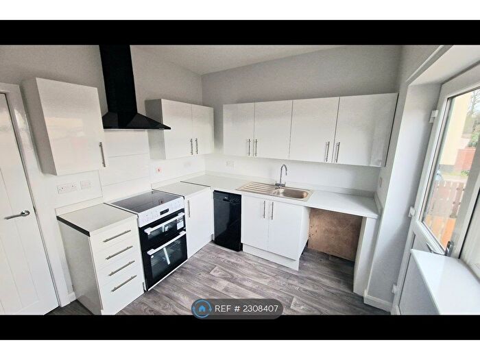 2 Bedroom Terraced House To Rent In High Street, Royston, Barnsley, S71