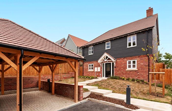 3 Bedroom Detached House For Sale In Tenterfields, Great Dunmow, Essex, CM6