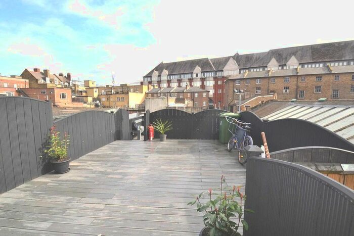 1 Bedroom Studio To Rent In Bond Street, Ealing Broadway, W5