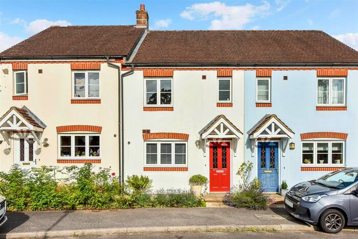 2 Bedroom Terraced House To Rent In Luker Drive, Petersfield, GU31