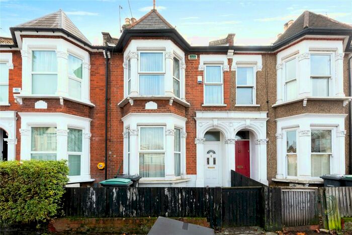 5 Bedroom Terraced House To Rent In Carlingford Road, London, N15