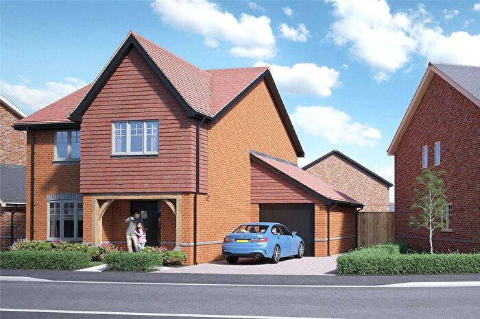 4 Bedroom Detached House For Sale In The Street, Mortimer, Reading, RG7