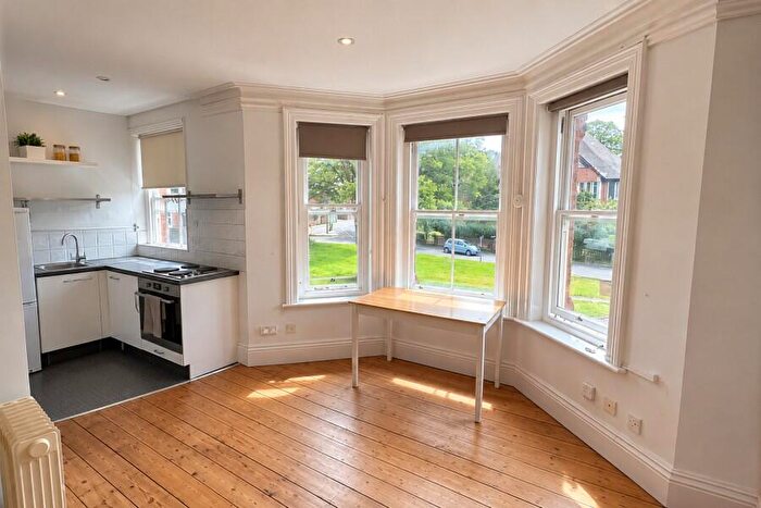 1 Bedroom Apartment To Rent In York Road, Guildford, GU1