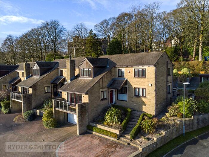 4 Bedroom Detached House For Sale In Oaklands Park, Grasscroft, Saddleworth, OL4