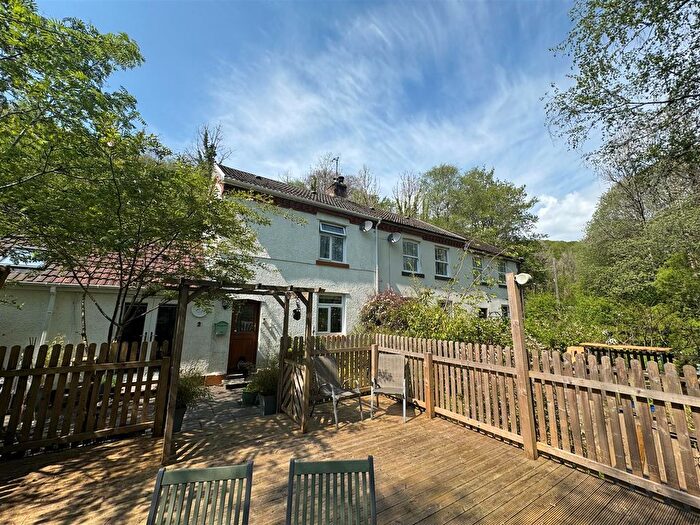 2 Bedroom Semi-Detached House For Sale In Hollybush, Blackwood, NP12