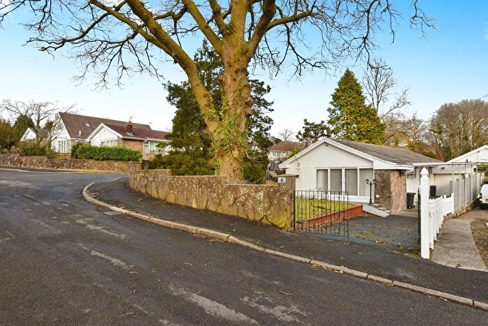 3 Bedroom Detached Bungalow For Sale In Woodland Park, Penderyn, Aberdare, CF44